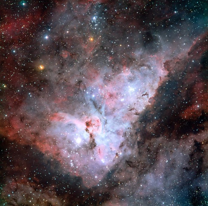 konstructivizm's tweet photo. A view of the breathtaking Carina Nebula

(Credit: ESO) https://t.co/XKYzS8vFqW