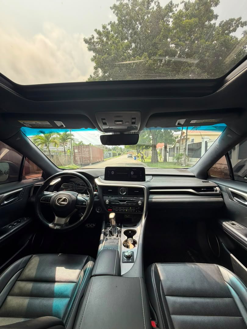 fourthspeedgh's tweet photo. Lexus RX450h 
2020 model 
Keyless Entry/Start
Panoramic roof
Infotainment system
Rear view camera
Leather seats
Heated/Ventilated seats

Price:¢600,000ghc negotiable 

Call / WhatsApp: +233593922214

📍Accra, Ghana 🇬🇭 
#fourthspeedmotors #automobile https://t.co/evSI7Xa4Lv