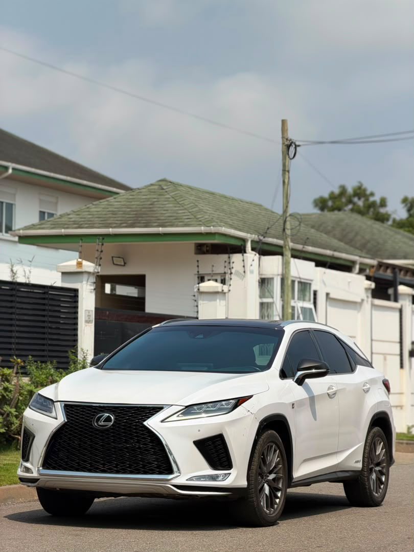 fourthspeedgh's tweet photo. Lexus RX450h 
2020 model 
Keyless Entry/Start
Panoramic roof
Infotainment system
Rear view camera
Leather seats
Heated/Ventilated seats

Price:¢600,000ghc negotiable 

Call / WhatsApp: +233593922214

📍Accra, Ghana 🇬🇭 
#fourthspeedmotors #automobile https://t.co/evSI7Xa4Lv