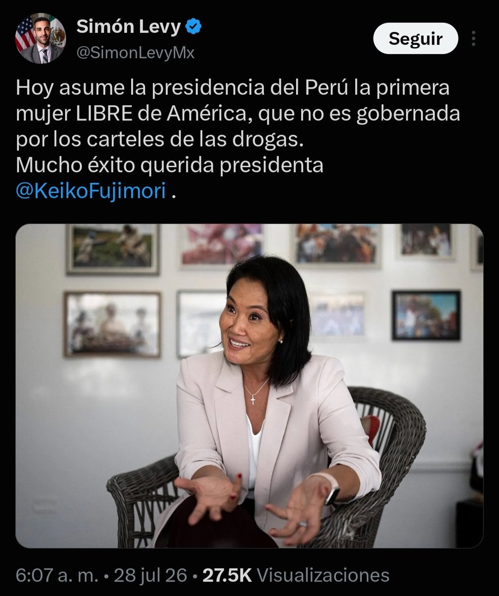 Rafaherrera1983's tweet photo. Oye @SimonLevyMx... ¿Cuándo vienes a  #Mexico? 
¡Ah, si! Se me olvidaba que tienes 6 órdenes de aprehensión y que eres un PRÓFUGO DE LA JUSTICIA.
¡CIPAYO FARSANTE! 🤢🤮 https://t.co/H3T0ZUxKCH
