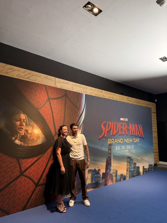 Giorgia82909071's tweet photo. Oddio Cristian è stato invitato all’anteprima di spider-man sto maleeee
#temptationisland https://t.co/WElJEbsPbU