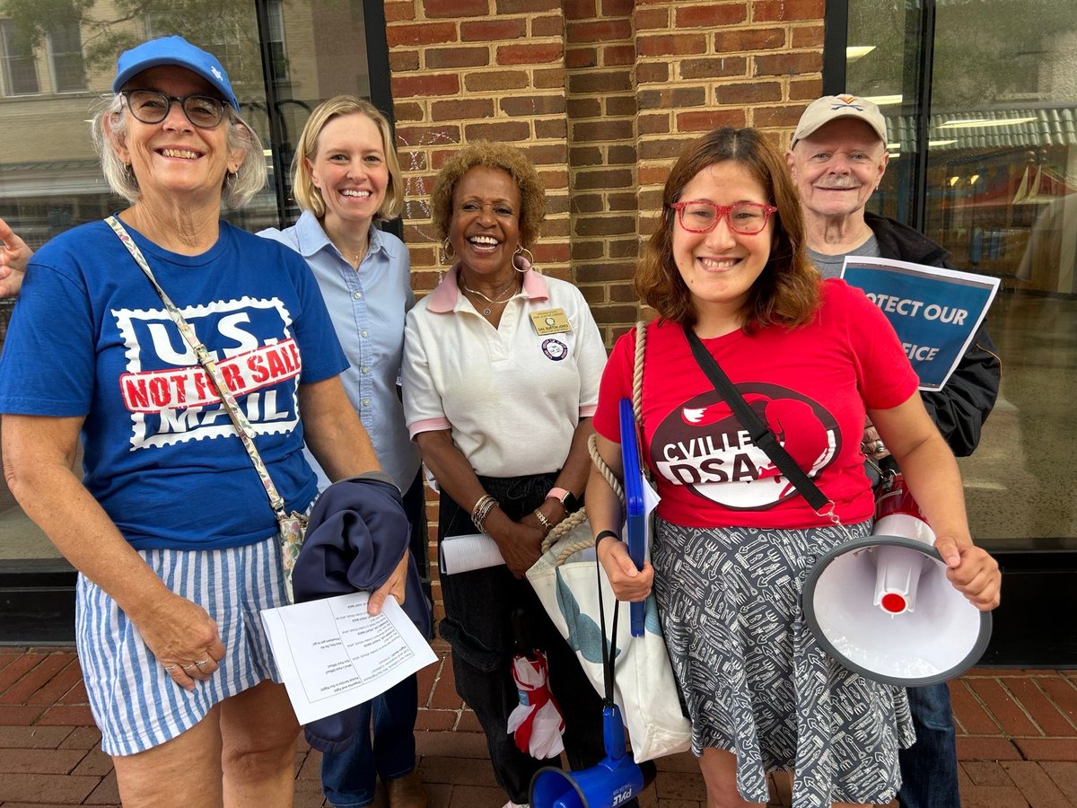 APWUnational's tweet photo. The Postal Service belongs to the people. Today, the people in Charlottesville, VA came together to say loud and clear: Protect Our Public Postal Service! https://t.co/FoqlnEnkcw