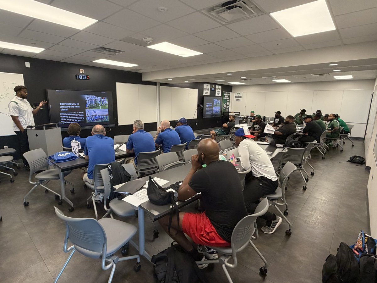 BERKNERFOOTBALL's tweet photo. We’ve had alot of great knowledge poured into our staff today! Thanks to our wonderful admin team and the legend, @dacoachbrothers for coming by!
#ProtectTheBrand #HERD #IOU #ByAnyMeans https://t.co/Wcwjy5EmVB