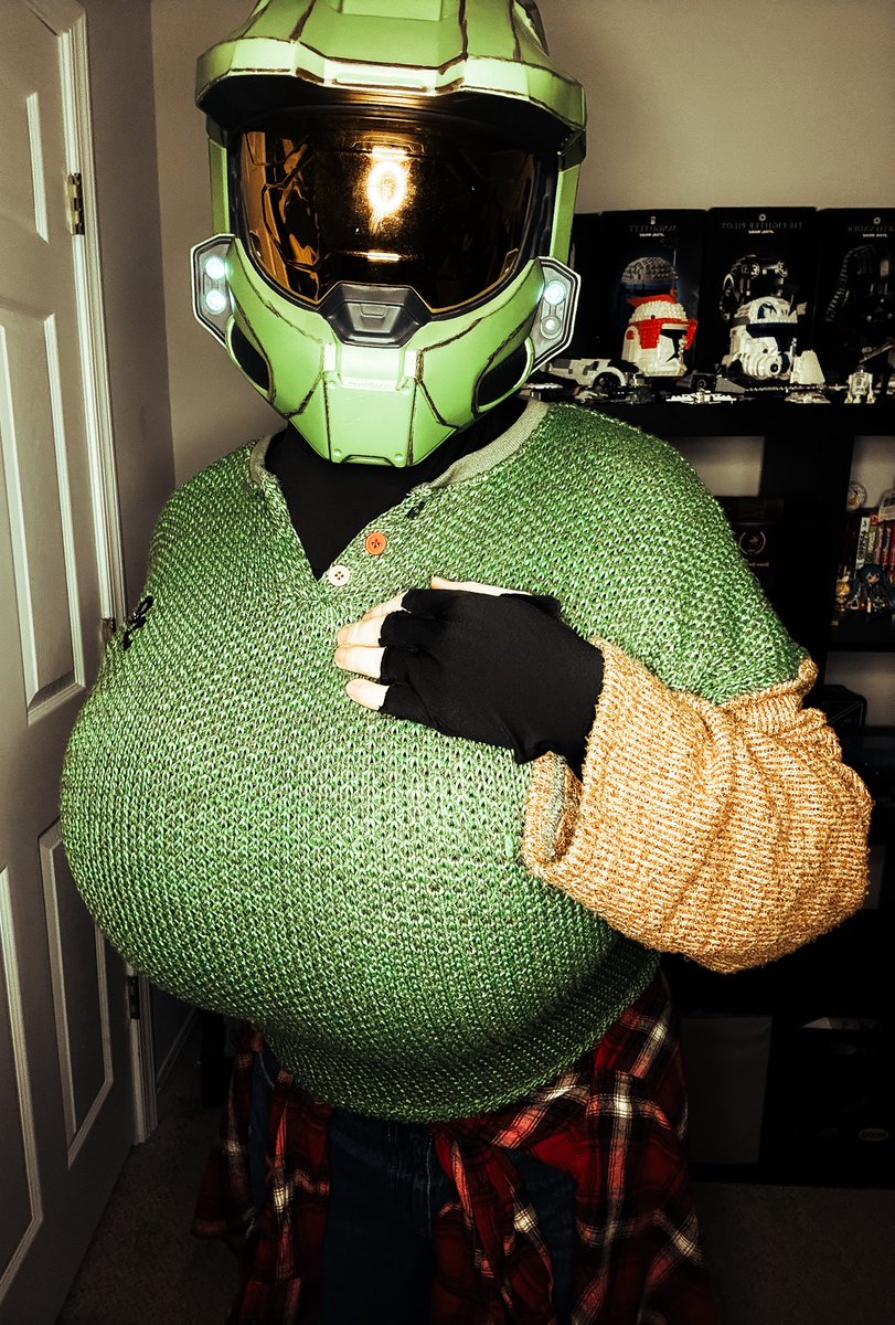 biggirlwisp's tweet photo. Got a new sweater the other day!! I wonder how much of me it can handle? Maybe we can… find out together..?
#breastinflation #inflation #inflationfetish https://t.co/0FyUoeasZo