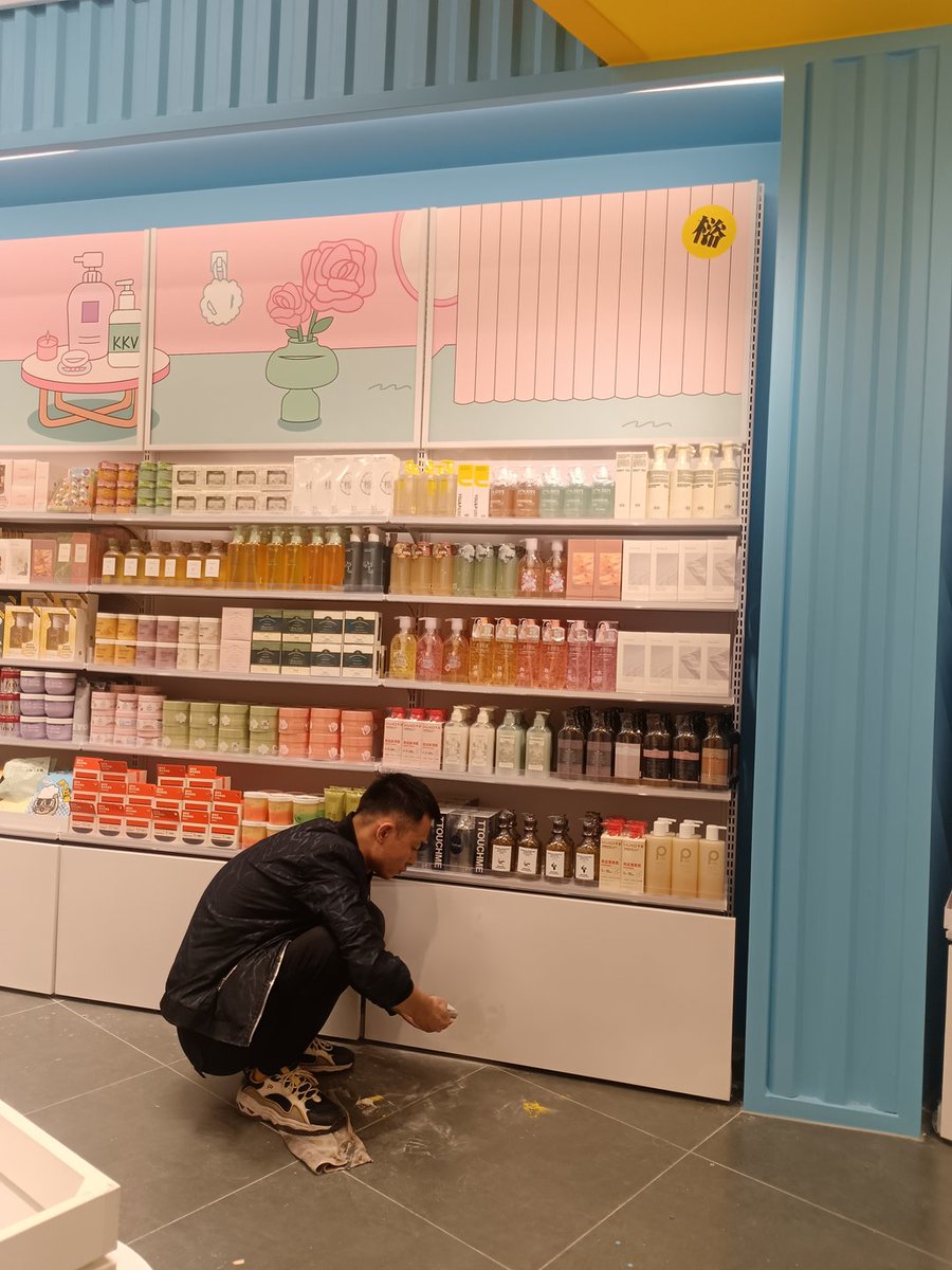 JonelleUccio's tweet photo. Just restocked our snack aisle with crispy matcha pocky, iced oolong tea, and instant spicy noodles—perfect for your late-night snack runs! https://t.co/b4YpvTEt3I