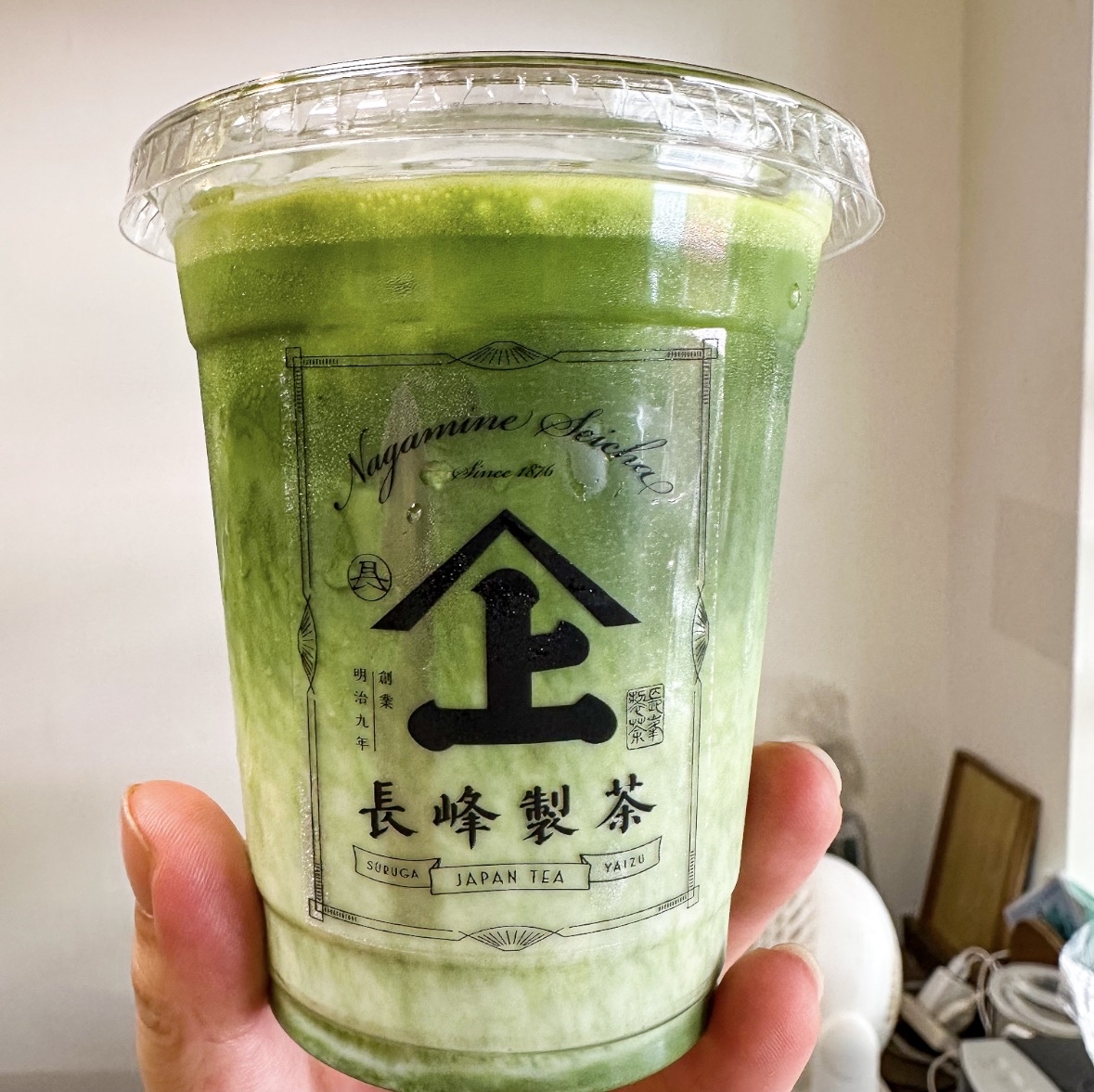 prkitajp's tweet photo. 🍵 SNSで話題沸騰中の『ムセ抹茶』 🍵

濃厚な抹茶のほろ苦さと、ソフトクリームの甘さが絶妙にマッチ💚✨

贅沢に掛かった抹茶がたまらない…一口頬張れば、上質な抹茶の香りが広がります。

一緒にいただい���抹茶ラテとも相性がバツグン☕️
この暑い夏にぴったりのゴールデンコンビです🌞

店内には煎茶や抹茶などの商品も充実してます✨

夏休みのお出掛けに、ぜひ立ち寄ってみてください👍

アクセス
JR田端駅北口より徒歩5分