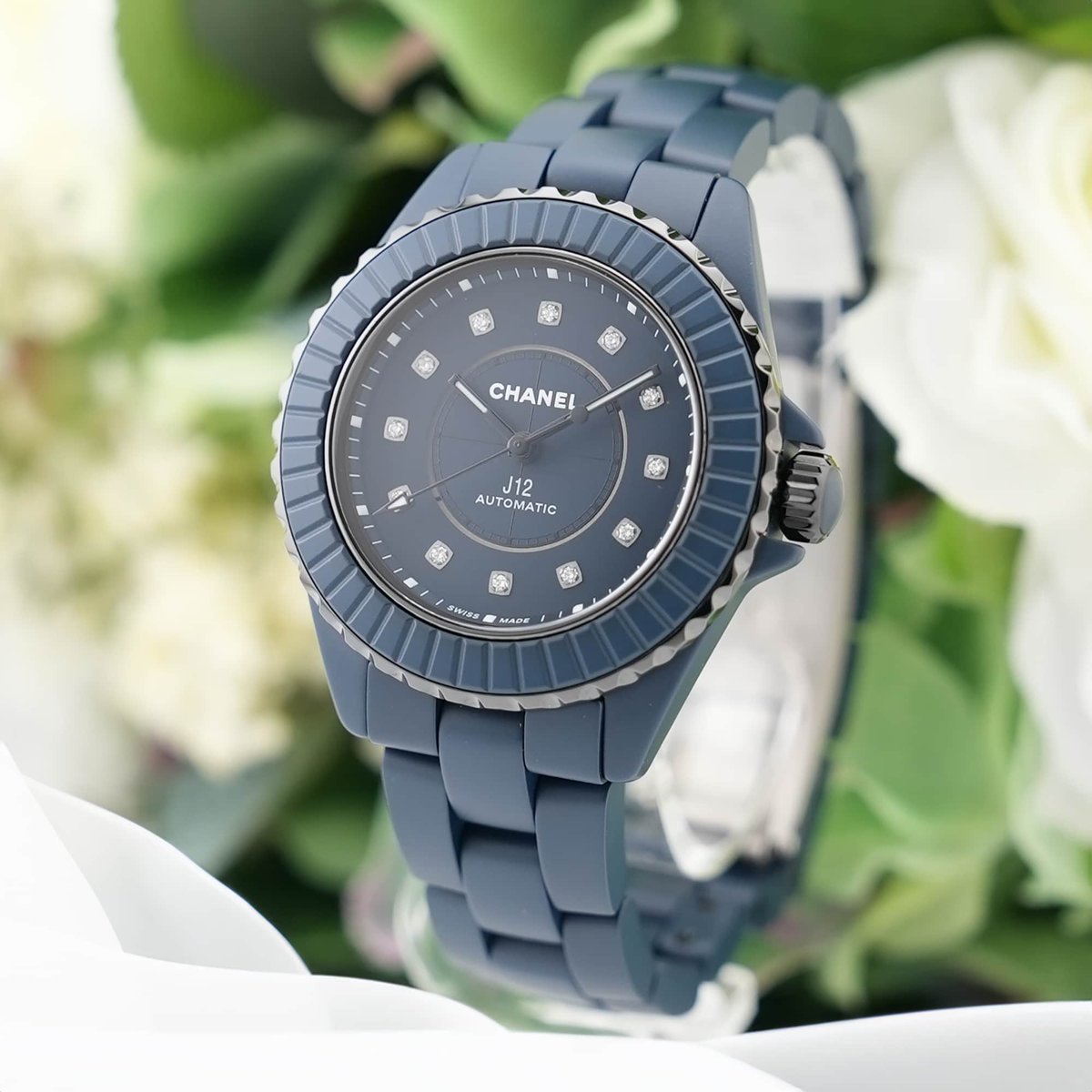 briller_gmt's tweet photo. 夏の装いにモードなアクセント。
CHANELのJ12。
▼腕時計を見る
🔗https://t.co/6rQk9qhtXN

60回まで無金利のショッピングクレジットなら、毎月のお支払いが抑えられます。
#シャネル https://t.co/8F1N59Bs0r