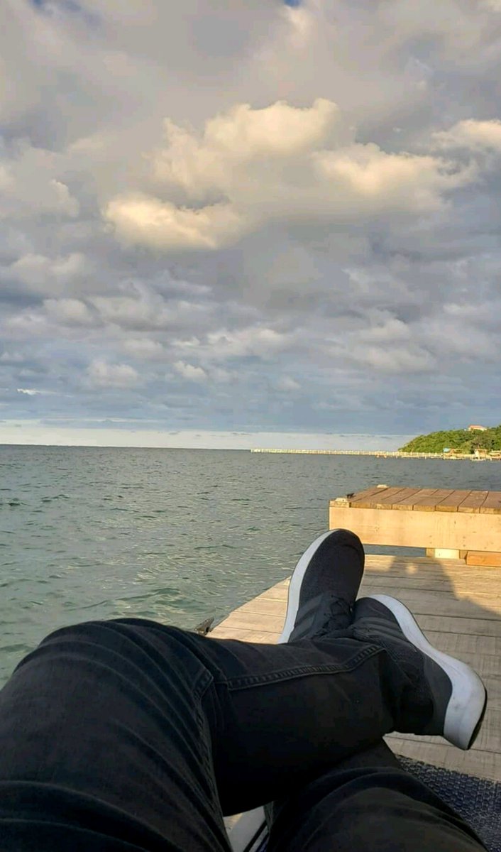 Jared_HN's tweet photo. No todos los lugares a los que llegamos están destinados a ser nuestro hogar. Algunos están destinados a cambiarnos.

Gracias Roa por estos meses.. https://t.co/AbE6PNWb8Q
