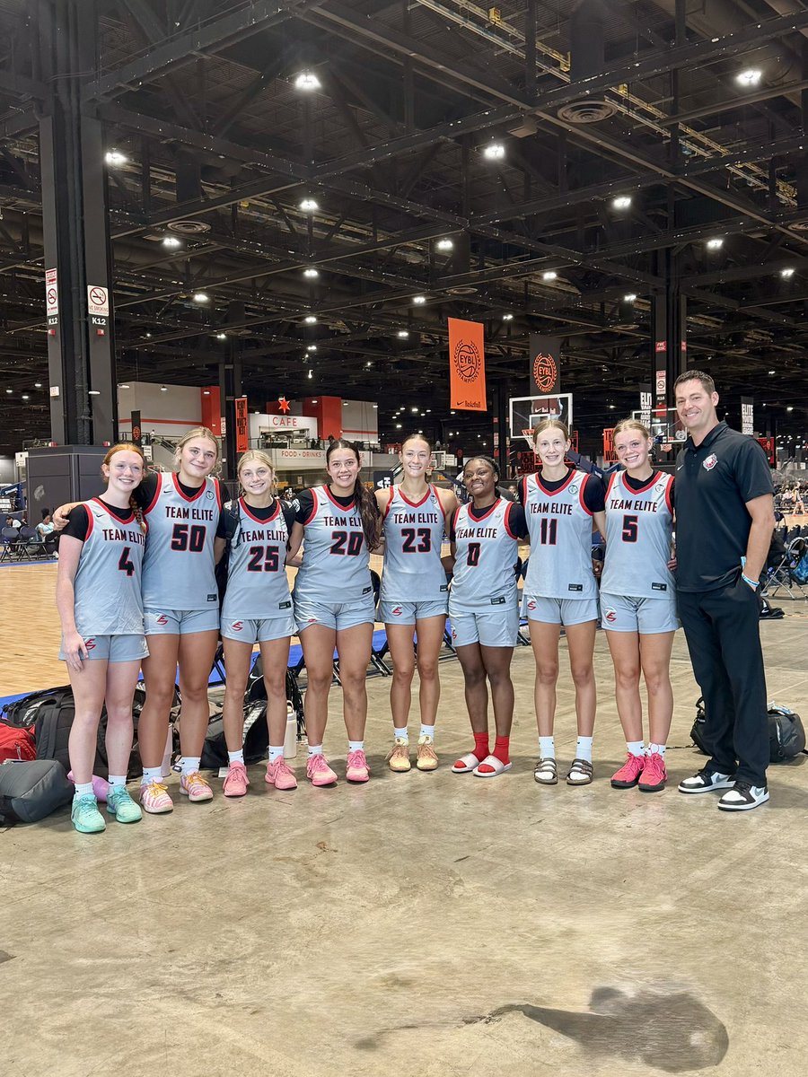 AarhusKendyl's tweet photo. What a season! Such a fun time on the court with my team! Already looking forward to what’s next!

Nike Nationals was a great ending to our season! 

7th place - EYCL Platinum bracket! 🏀

Thank you to my team, the coaches and Attack for a great season! @AllIowaAttack https://t.co/6xO5Z1Op0O