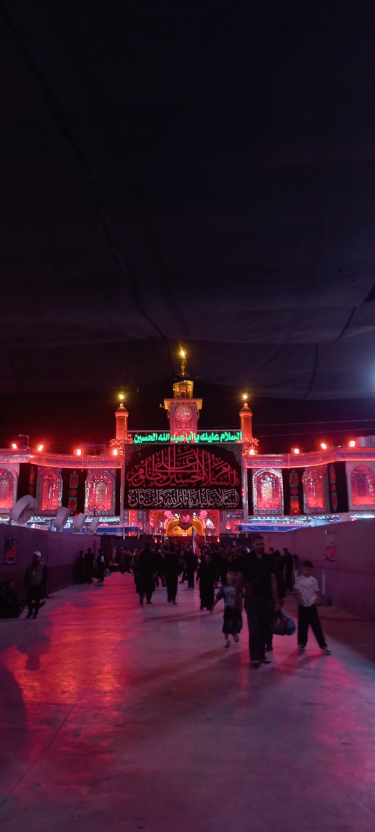 Dr_DH2O's tweet photo. مِن هًنا .. فجراً ..
نيابةً عن مولاي صاحب الزمان ..
ونيابةً عن كل مشتاق إليك سيّدي ،وما استطاع ان يأتي لزيارتك ..
وعلى ارواح امواتهم ،اولئك الذينَ ماتوا عن نهجك

السلام عليك يا ابا عبد الله الحسين ورحمة الله وبركاته 
عليك مني سلام الله ابداً ما بقيت و بَقيَ الليل والنهار 
#Dhuha https://t.co/yyM5kXFpJV