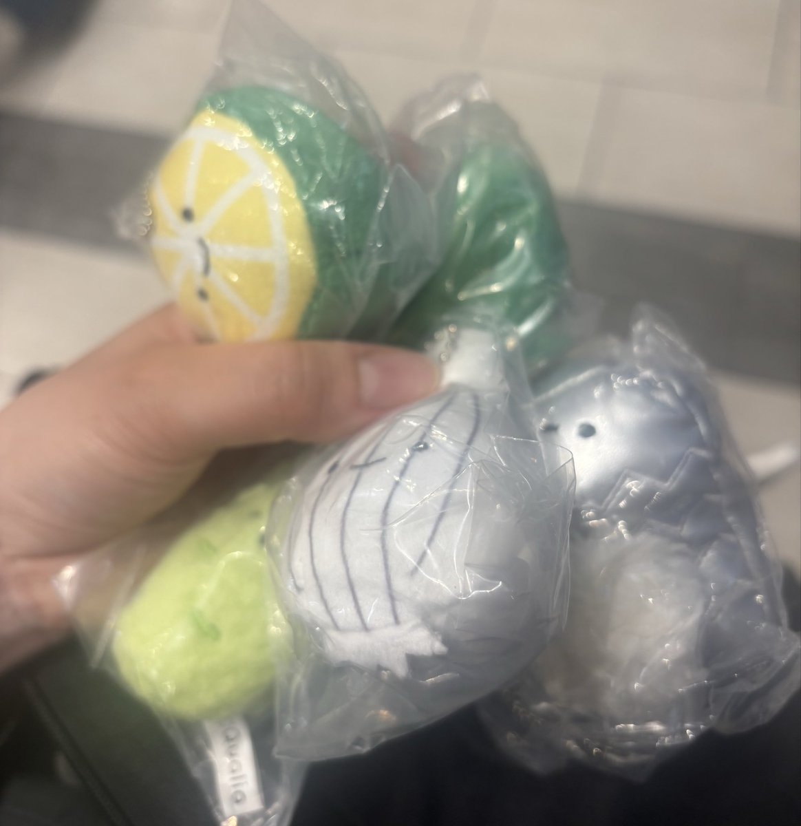 3n_fcz's tweet photo. 友達が薬味14回したけど、1番欲しかったみょうがだけ出ず…😭被りを頂いた。
ということで明日も参戦予定！！！
#にっこりーノ #にっこりーノパーク https://t.co/JfZNndCxXC