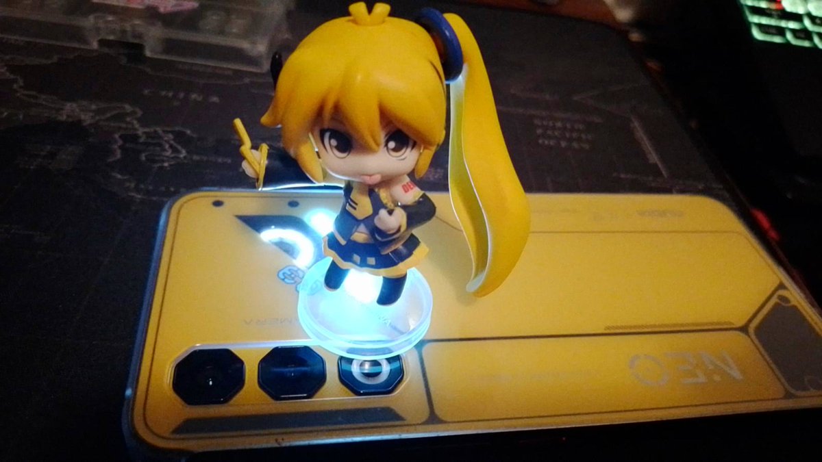 neko_soldier_42's tweet photo. ¡Después de años de búsqueda, finalmente llegó mi Nendoroid de Akita Neru hoy! 

#AkitaNeru #亞北ネル https://t.co/dan9brFnZg