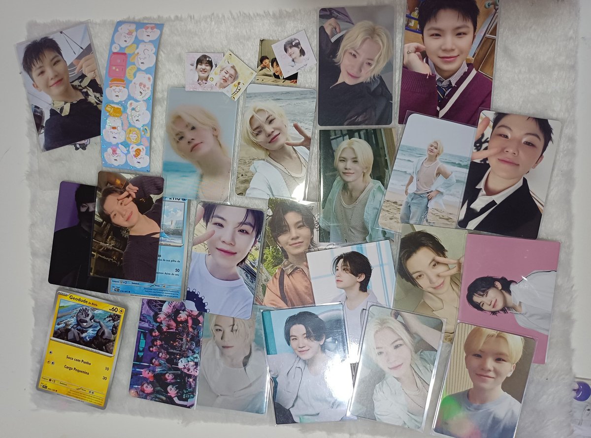 idateYatora's tweet photo. feedback positivo para @dreamycegs, o processo foi muito tranquilo e os cards chegaram bem embalados! adorei os brindes 🩷 https://t.co/oLw3sRPsae