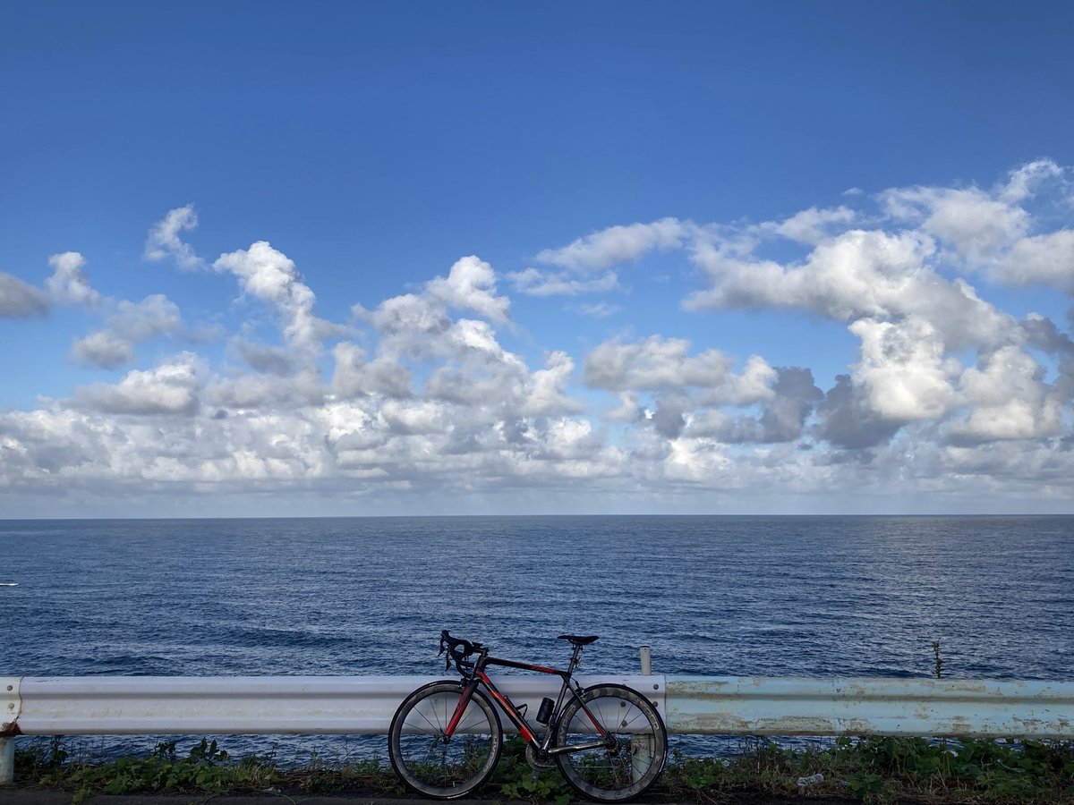 okj120630's tweet photo. 202607290632。曇り。南風。波1m。雨上がりライド。
#AlpeDhuez01 #roadbike https://t.co/KT1nJx9TeL