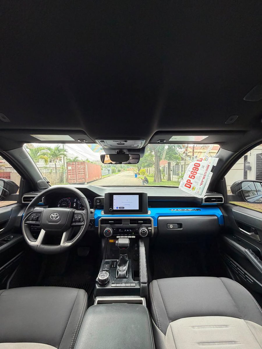 fourthspeedgh's tweet photo. 2025 Toyota Tacoma TRD Off-Road 
22,000miles
Keyless Entry/Start
Fabric seats
Touch infotainment system
Rear view camera
Parking aids
Wireless charging pad
Various drive modes

Price:¢Gh¢1,000,000 negotiable 

Call / WhatsApp: +233593922214
📍Accra
#fourthspeedmotors #automobile https://t.co/KntJrfP2Tw
