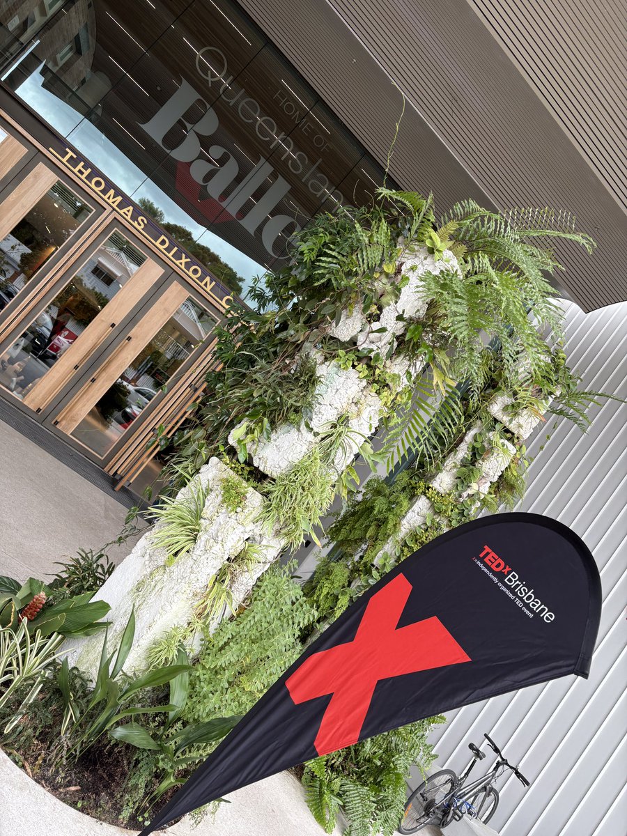 SpencerHowson's tweet photo. It was an absolute pleasure to attend my first TEDx event, to see Heather Anderson on the big stage. Enjoy! 

📺 https://t.co/zgj6hu2caW https://t.co/htHlfKjITE