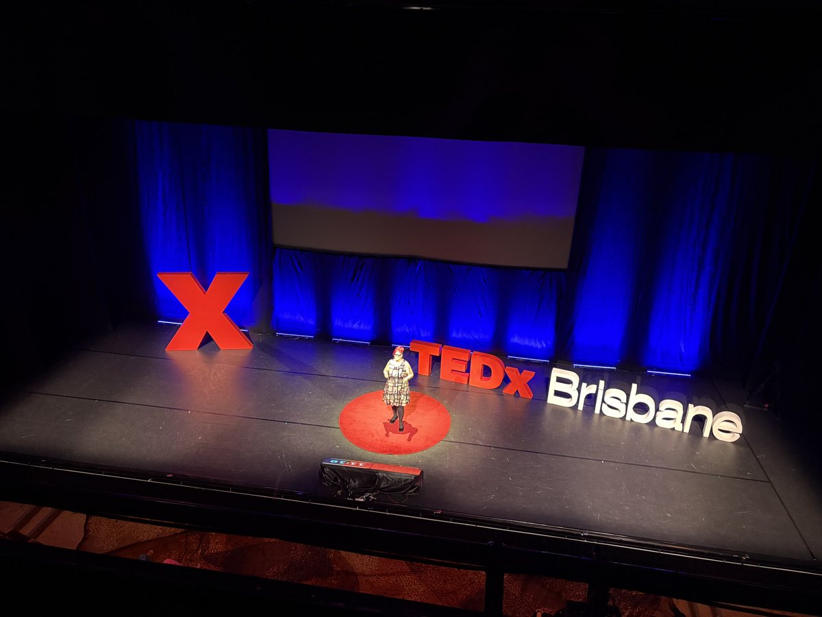 SpencerHowson's tweet photo. It was an absolute pleasure to attend my first TEDx event, to see Heather Anderson on the big stage. Enjoy! 

📺 https://t.co/zgj6hu2caW https://t.co/htHlfKjITE