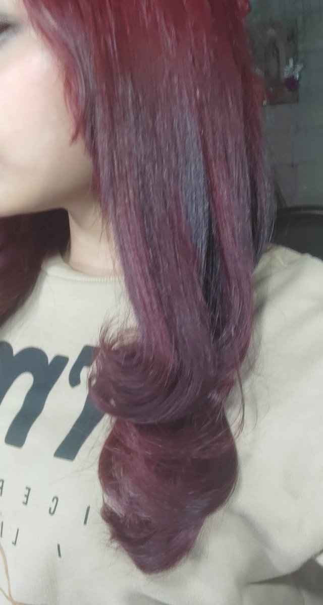 sweettachii's tweet photo. MUTIS AHORA SII 
Lacio o con ondas? https://t.co/oNzRkITQue