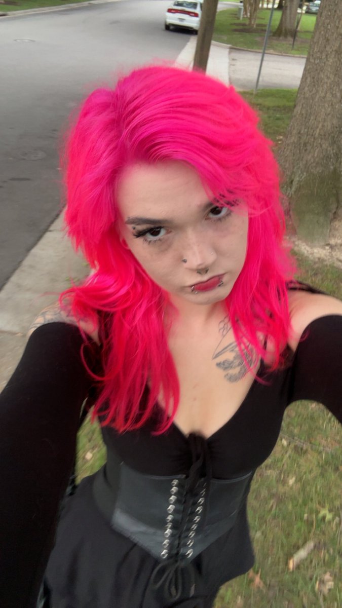 craezy666's tweet photo. just redid my hair :3 https://t.co/1lOFIRZVW4