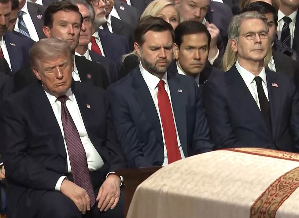 SethAbramson's tweet photo. The Man Who Falls Asleep in Public Daily is the same man who spent the last half-decade calling Joe Biden "sleepy"

I don't know what the exact percentage is as to how much more frequently Donald Trump falls asleep in public than Biden ever did but it's surely in the five figures https://t.co/eoiIes2C2D