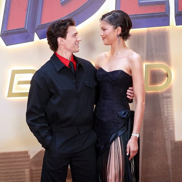 RxseEmber's tweet photo. Before the heartbreak of spider man brand new day, just remember- we’re in a universe where Peter Parker found his real life MJ 🥲❤️ https://t.co/OcwC56yy4o