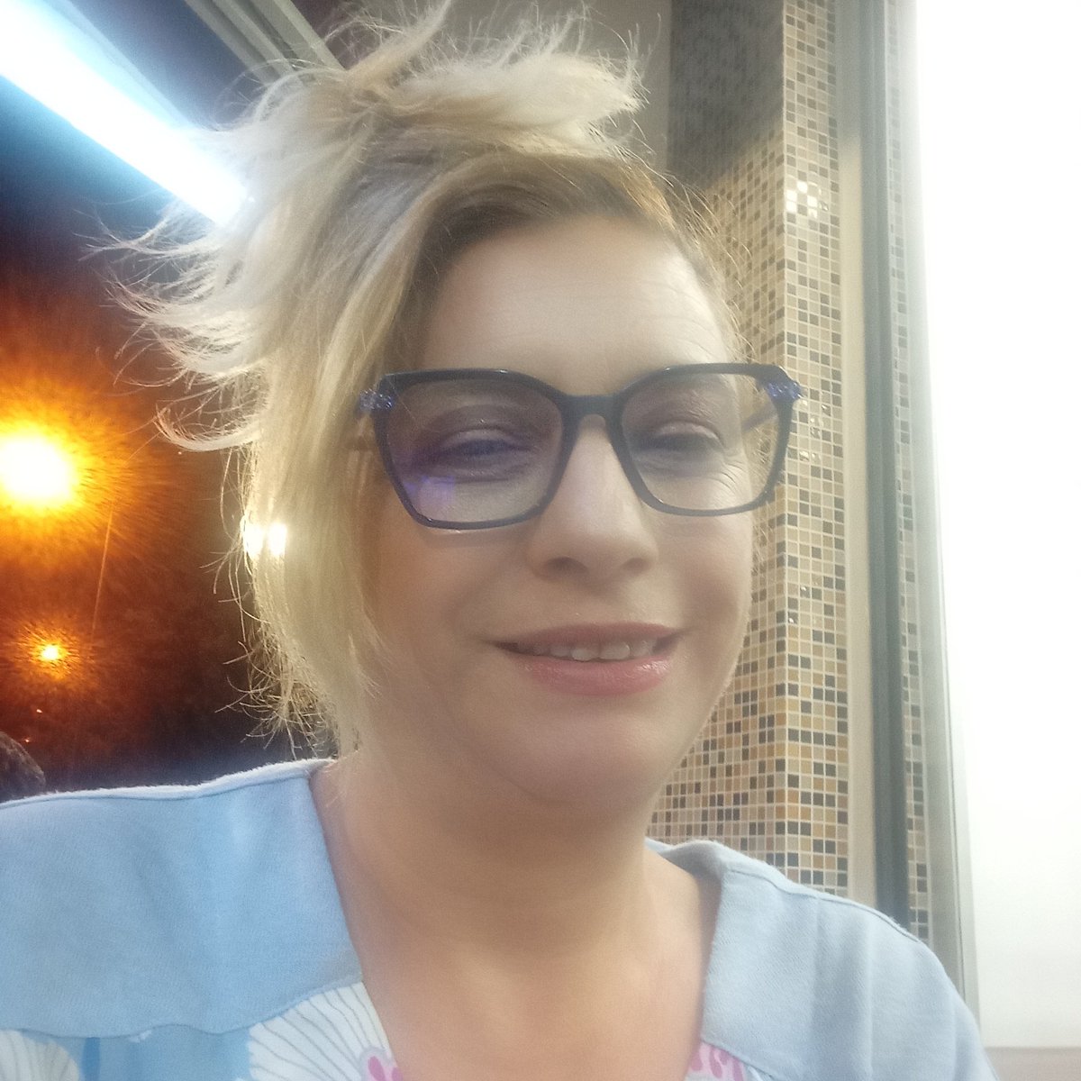 AdaSan8's tweet photo. YENİ PARTİ liyim....18-30 yaş Yapay Zeka yazılım Mühendisliği YENi PARTİ de ayrı bir bölüm olusturalirim ve YeNi PARTi biz büyüklerinize çok desteklerinizi bekliyoruz ....Yeni Nesil Gençlik https://t.co/oeyXvIMgzx