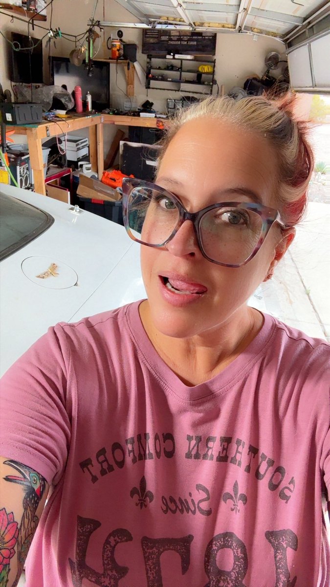 sr5217753's tweet photo. Boo!! #OnlyFansGirl #Hotnews #onlyfansbabe #findombabe #onlyfans #hot #findom #findomdom https://t.co/YrBZBpazoz