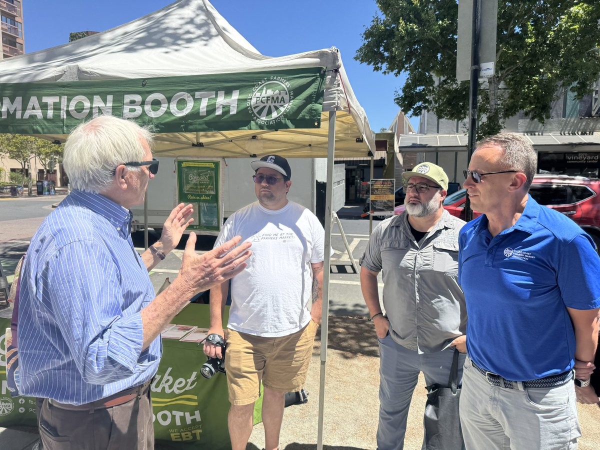 RepDeSaulnier's tweet photo. Like a lot of Californians, one of my favorite places to visit in the summer is a local farmers’ market. I stopped by the Concord Farmers’ Market today, met with vendors and community members, and discussed recent USDA grant funding to support local farmers’ markets. Glad to see that business is booming and our community is supporting local farms and vendors!