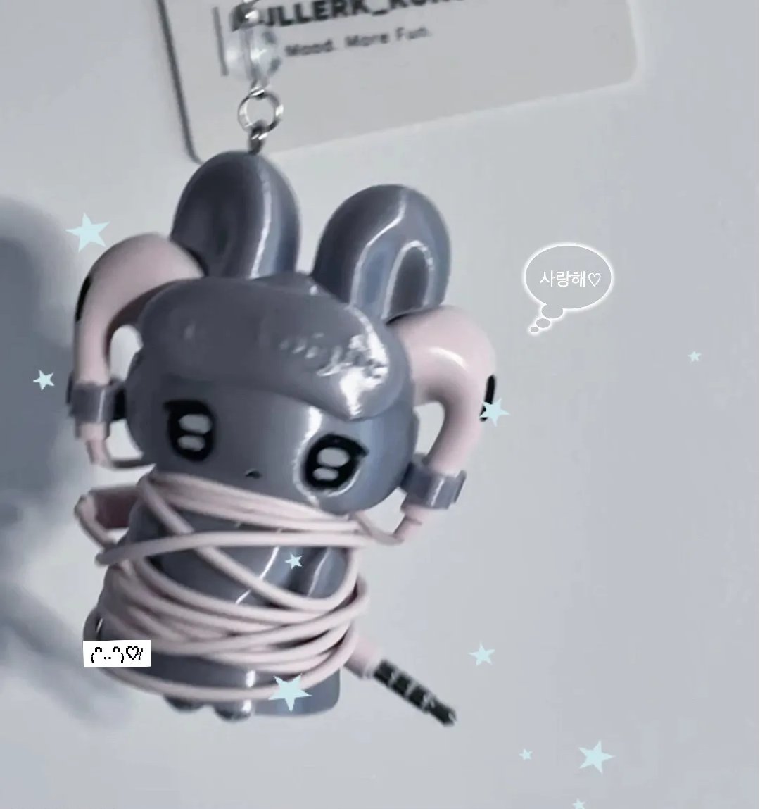 yy30238508's tweet photo. 有線イヤホンを収納できるウサちゃんのキーホルダー

ᴄᴏᴍɪɴɢ ꜱᴏᴏɴ... https://t.co/u1EJcJVqQX