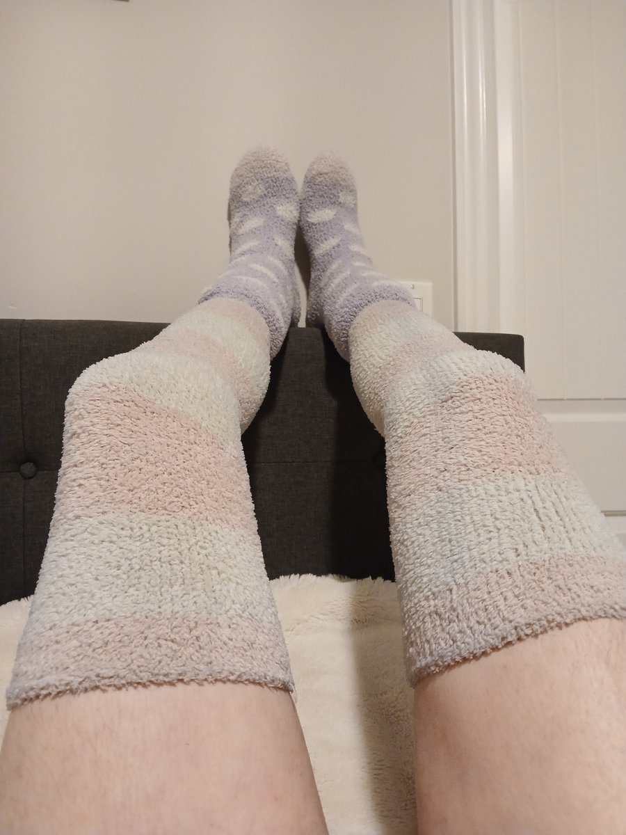 fuzzysockboy's tweet photo. #fuzzysocks #fuzzysocksfetish https://t.co/nhMyMylOFv