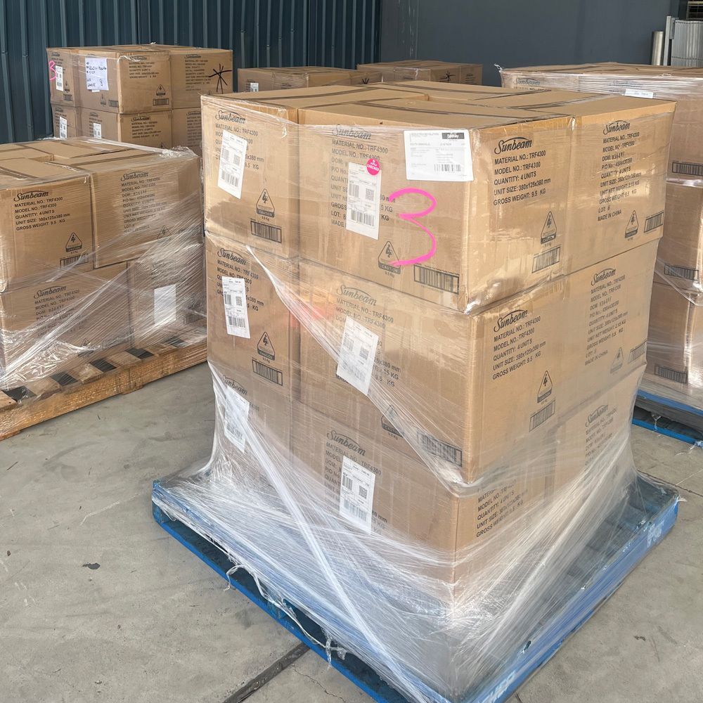 ReductionHQ's tweet photo. Feeling the cold this winter? We've got you covered with plenty of Sunbeam heated throws and electric blankets in stock now... Here are a few pallet loads arriving at our warehouse earlier! https://t.co/kN9CjWm02v