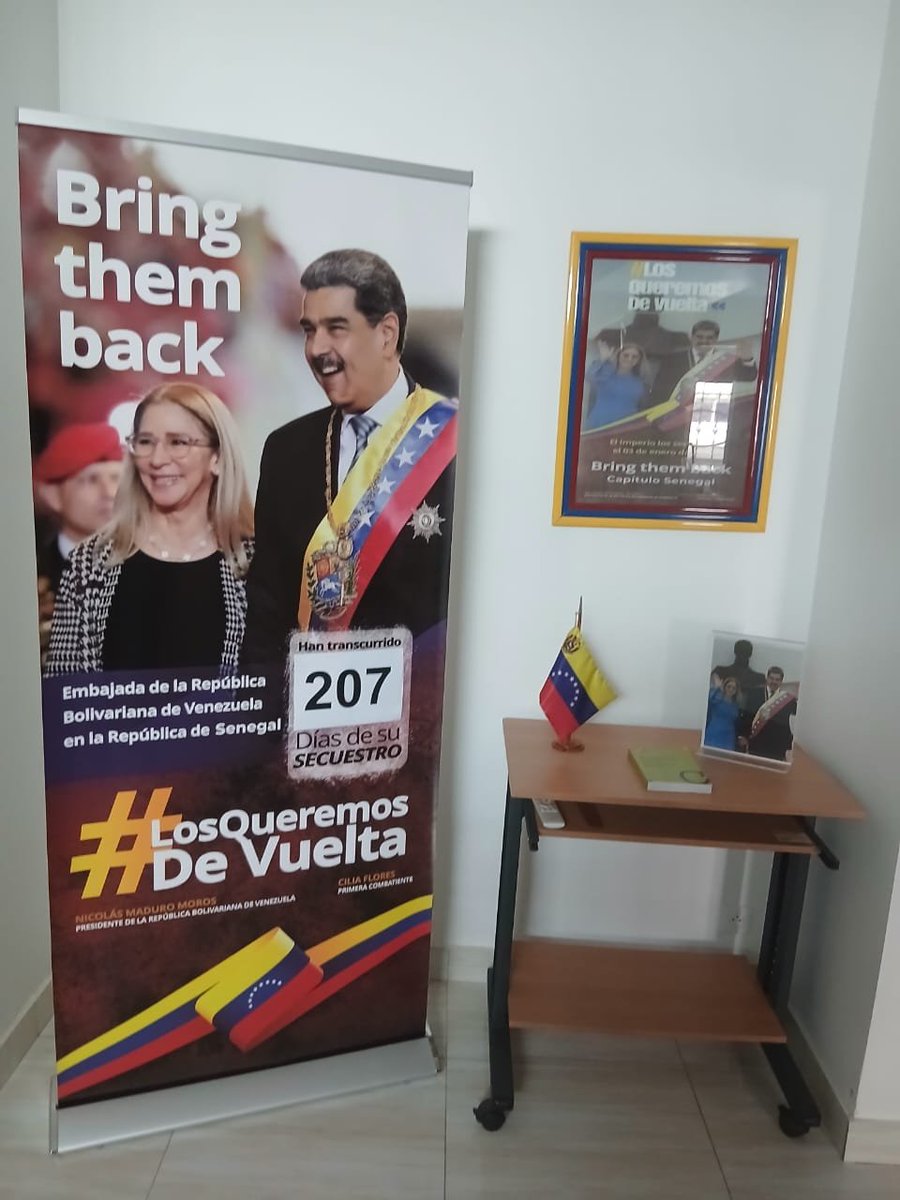 EmbajadaSenegal's tweet photo. #bringthemback #losqueremosdevuelta #freenicolas #freecilia #venezuela
#venezuelanoestásola
#207
🇻🇪🇻🇪 https://t.co/85K9EDmry0