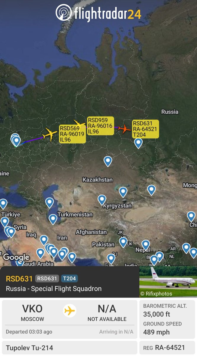 Borrowed7Time's tweet photo. Russia Special Flight Squadron x3 tracking E from Moscow (VKO):
IL-96-300 x2
RA-96016 #157710 RSD959
RA-96019 #157713 RSD569
Tu-214 RA-64521 #14FC09 RSD631
@sipjack1776 @thereccelizard @holgidaun @RBbethetruth @LadyAstroJet https://t.co/qTwEWVPklF