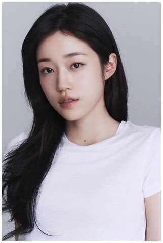 palette_roh's tweet photo. 노윤서 tvN ‘내가 죽기로 결심한 것은’ 캐스팅 확정

배우 노윤서가 ‘내가 죽기로 결심한 것은’ 올림픽 금메달을 꿈꾸는 태권도 유망주 남지오 역으로 분한다. 다양한 작품을 통해 청춘의 얼굴을 그려온 노윤서는 맑고 단단한 매력의 남지오를 통해 한층 깊어진 연기 변신에 나선다.

2027년 공개예정 https://t.co/bbmU0Ndx9v