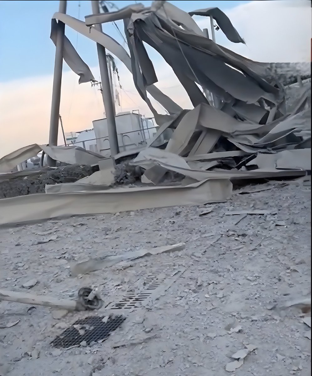 TennysonTe18396's tweet photo. 熊本地震ガス爆発

ガス爆発がなぜ起きたのか？

安全が担保されないのか

被害に遭われた方々に謹んでお悔やみ申し上げます https://t.co/fvGlsuU0hk