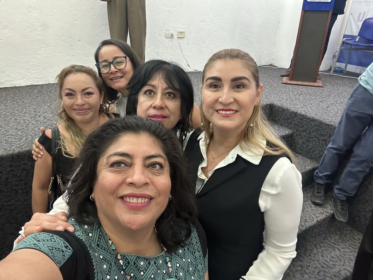 malinalligr's tweet photo. En representación del partido Nueva Alianza Puebla, asistimos al Primer Foro Universitario del Observatorio de Participación Política de las Mujeres en Puebla. Importante prevenir la violencia política contra las mujeres en razón de género. @Obsmujer98164 💜💜@puenuevalianza https://t.co/bDoks873On