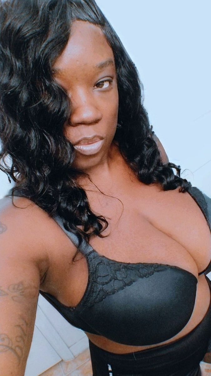 flawda_bae's tweet photo. 🖤🖤🖤🖤 https://t.co/bXfEPDreKH