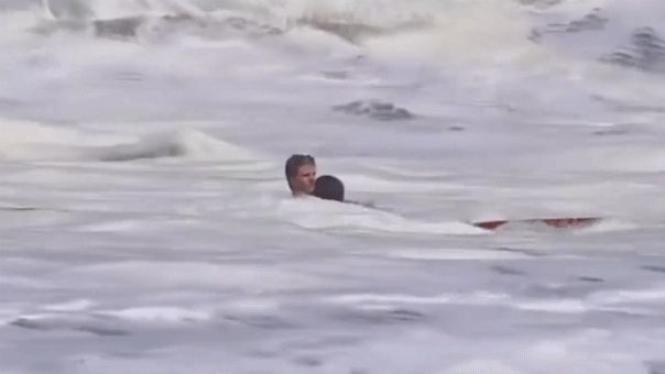 YahooNews's tweet photo. A frantic rescue unfolded at a Santa Cruz beach when a child was swept into powerful, tsunami-like waves, prompting a teenage lifeguard to dive into the life-threatening surf.

The lifeguard — who witnesses said carried out one of the most heroic rescues they had ever seen — was identified as just a 16-year-old high school student, according to local outlet NBC Bay Area. https://t.co/GLJkY3ls3W