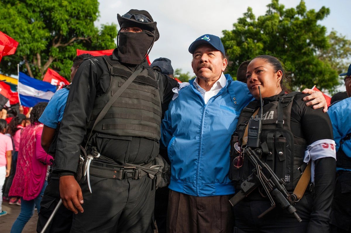 Pulsonews_'s tweet photo. Daniel Ortega propone elevar a siete años renovables el periodo presidencial y excluir a la oposición
https://t.co/0Z7upYSI6I https://t.co/CyuSbJ1beu