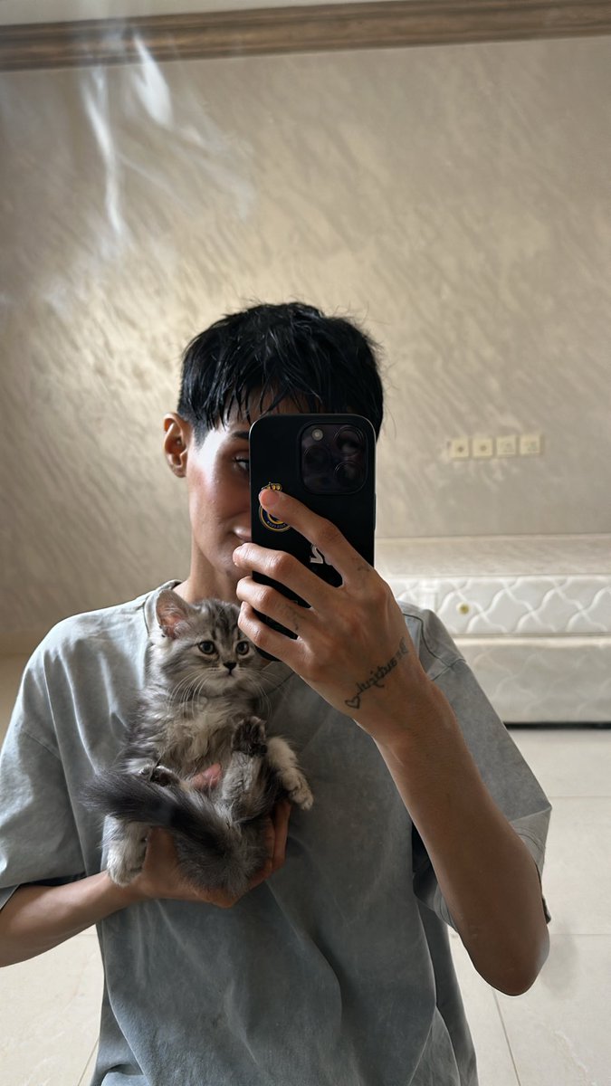 oil7s_'s tweet photo. https://t.co/AeZPZnU0RX