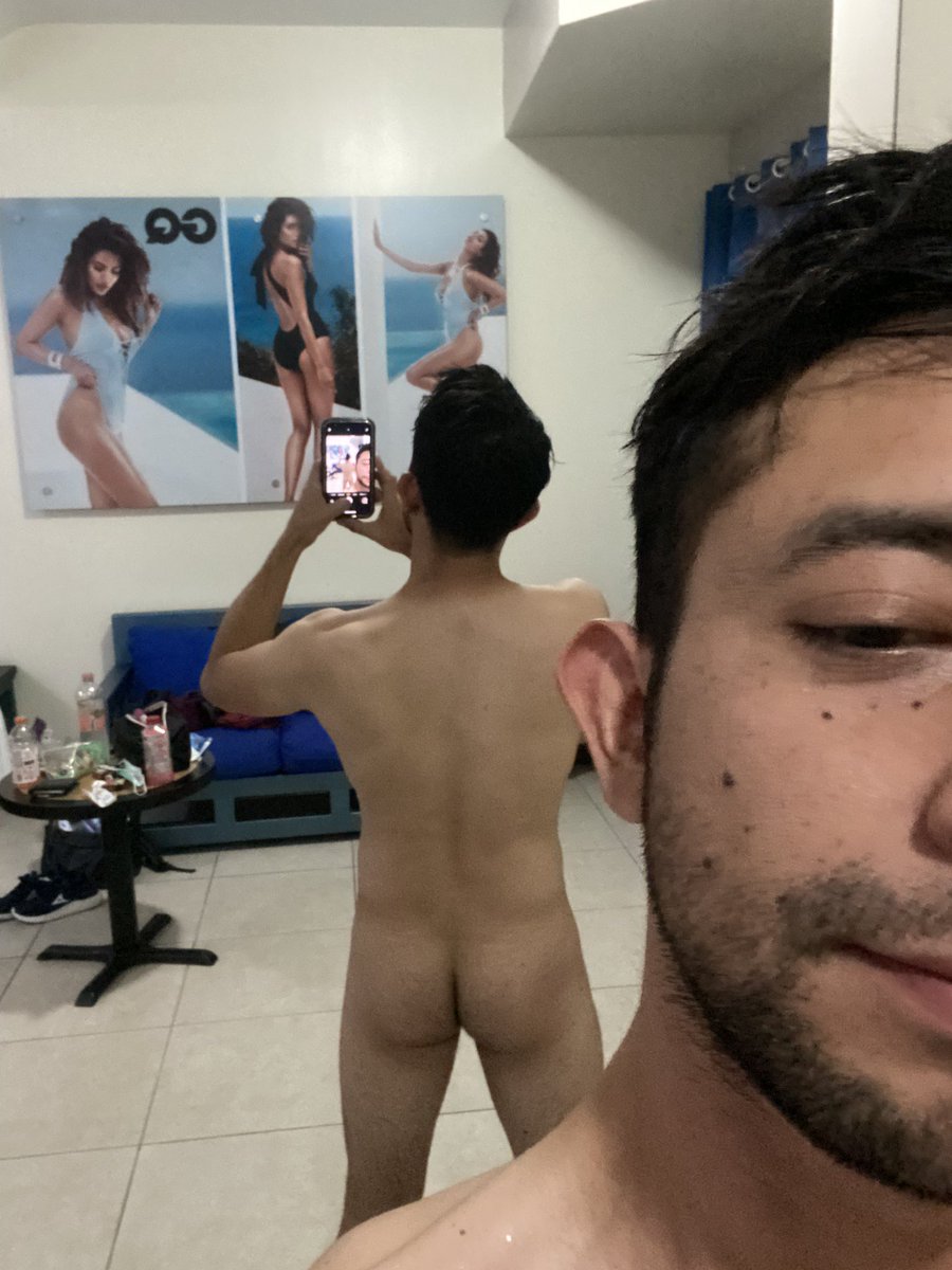 diegosalva64591's tweet photo. Tarde desnuda en motel #twink #gay #musclethong  #monterrey https://t.co/UFg1f7SjmA