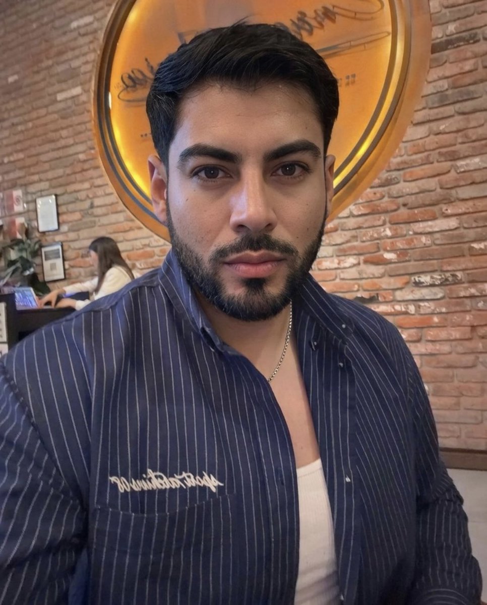 IamCharlesAFV's tweet photo. 🌤️💪 Cada día es una nueva oportunidad para avanzar. 🚀
Hoy no dejes que nada apague tu buena vibra. 😎✨

¡Excelente tarde de martes! 💙🙌

#Martes #Actitud #GoodVibes #ModoCrack #Aesthetic #FAVA https://t.co/2NvmnXKPXp