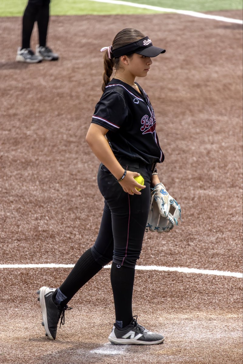 EmmaGFuentes3's tweet photo. Ended the 12u season as the AFCS Champions with the best teammates &amp; coaches! So thankful for this great season full of memories, growth, &amp; forever friendships. 

OC Batbusters Legacy Stith Arduino 🙌🏼🙏🏼❤️ @IHartFastpitch @FPSoftballVIBES @fastpitchwatch @SBRRetweets https://t.co/b5RoLRvKXP