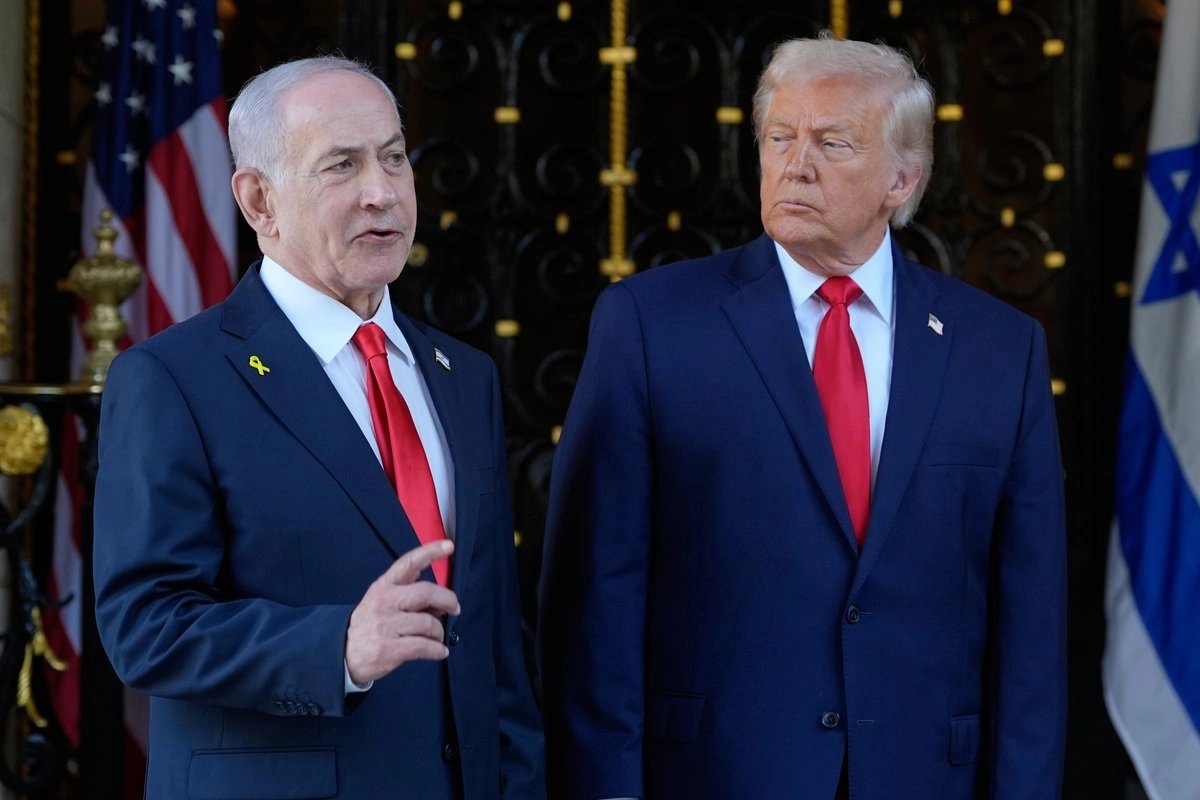 Pulsonews_'s tweet photo. Trump hace patente su enojo hacia Netanyahu por filtrar temas sobre Irán previo a reunión en la Casa Blanca
https://t.co/RmVdoElKiM https://t.co/YlUumqvWda
