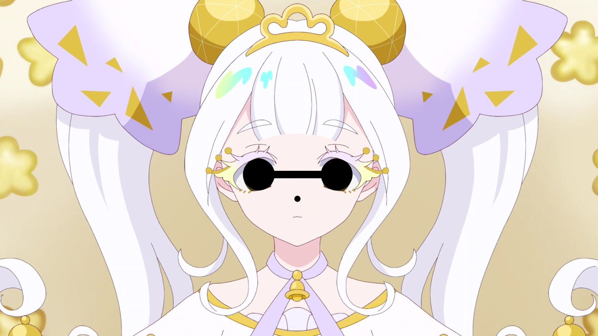 TheUzhca's tweet photo. Glasses v on yards 2 https://t.co/yREz8dWK0F