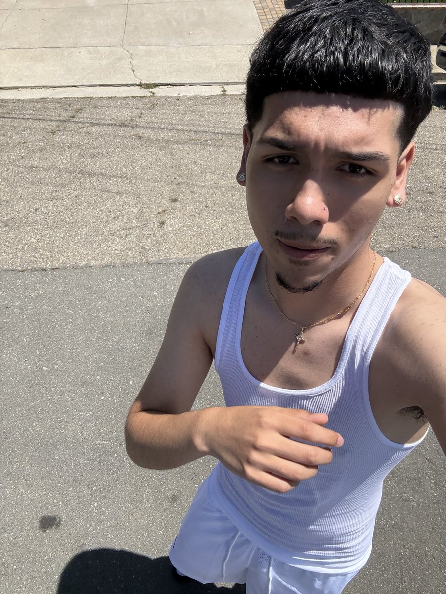 Ismasexc's tweet photo. Do I look better in white or black 🤙😍 ? #mlm #latino #edgar https://t.co/I8BZA5PNhg
