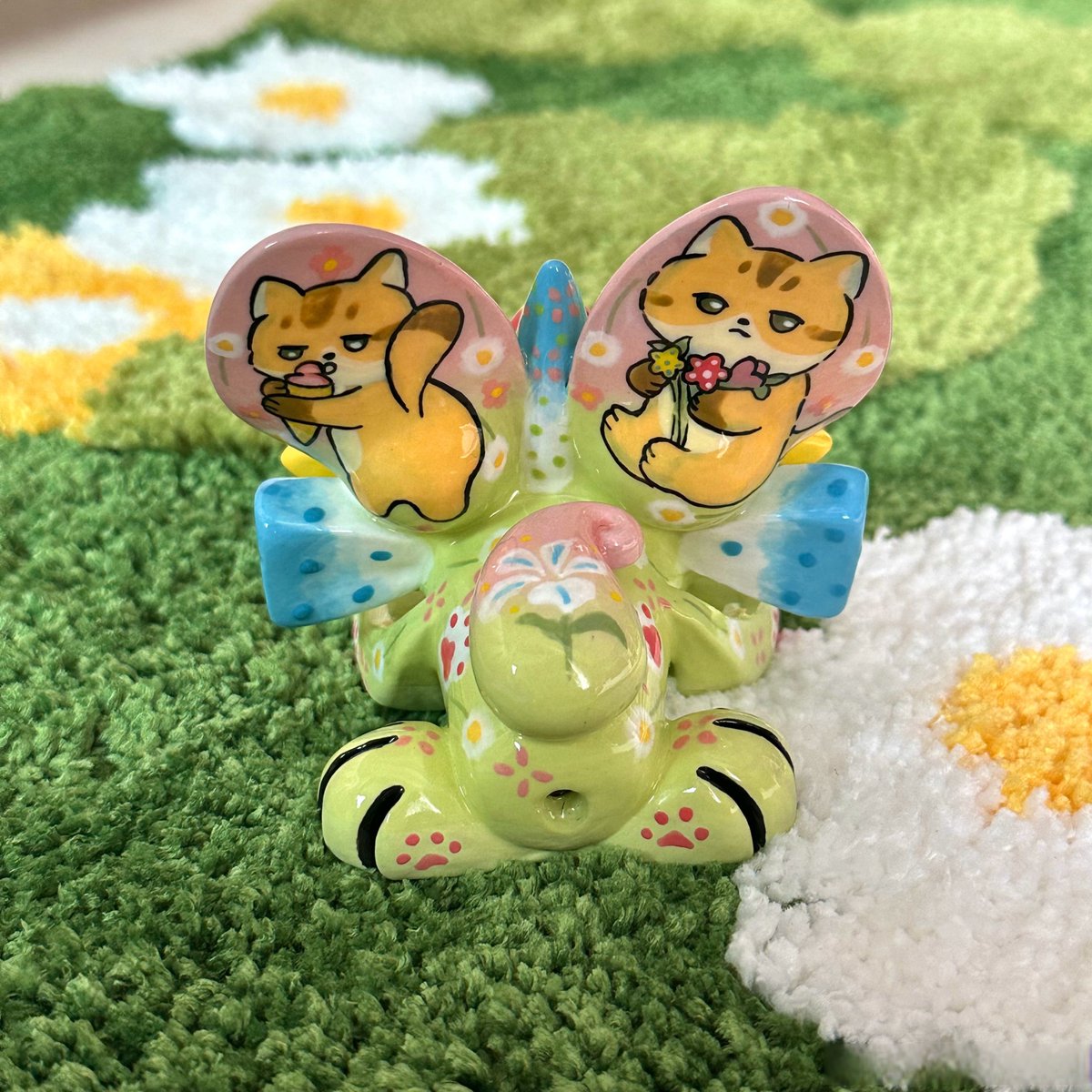 alisaid90r's tweet photo. 【DIY手作小物】十分钟搞定的软陶钥匙扣！捏成可爱小猫咪模样，挂在包上超吸睛，新手也能零失败～ https://t.co/8ZNEdI3XJM