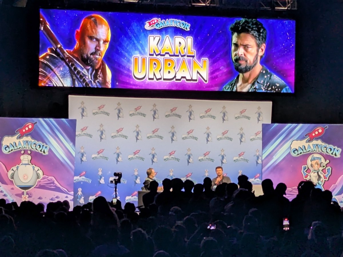 RaD_Adventures's tweet photo. We first saw #KarlUrban in Hercules and Xena in the 1990s. Since then he has played Eomer in the #LordOfTheRings and Dr McCoy in #StarTrek as well as #JudgeDredd. It was terrific to hear his stories at #GalaxyCon where he talked of working with Peter Jackson and Leonard Nimoy. https://t.co/Cvzuz3bf7m
