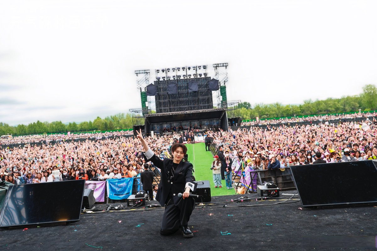 ALGhamdyTalal's tweet photo. 今晚七点「城市爵士夜」专场开演！暖嗓+萨克斯二重奏，现场席位紧张，速来赴这场治愈耳朵的夜晚之约～ https://t.co/Jv5Vh15D3L