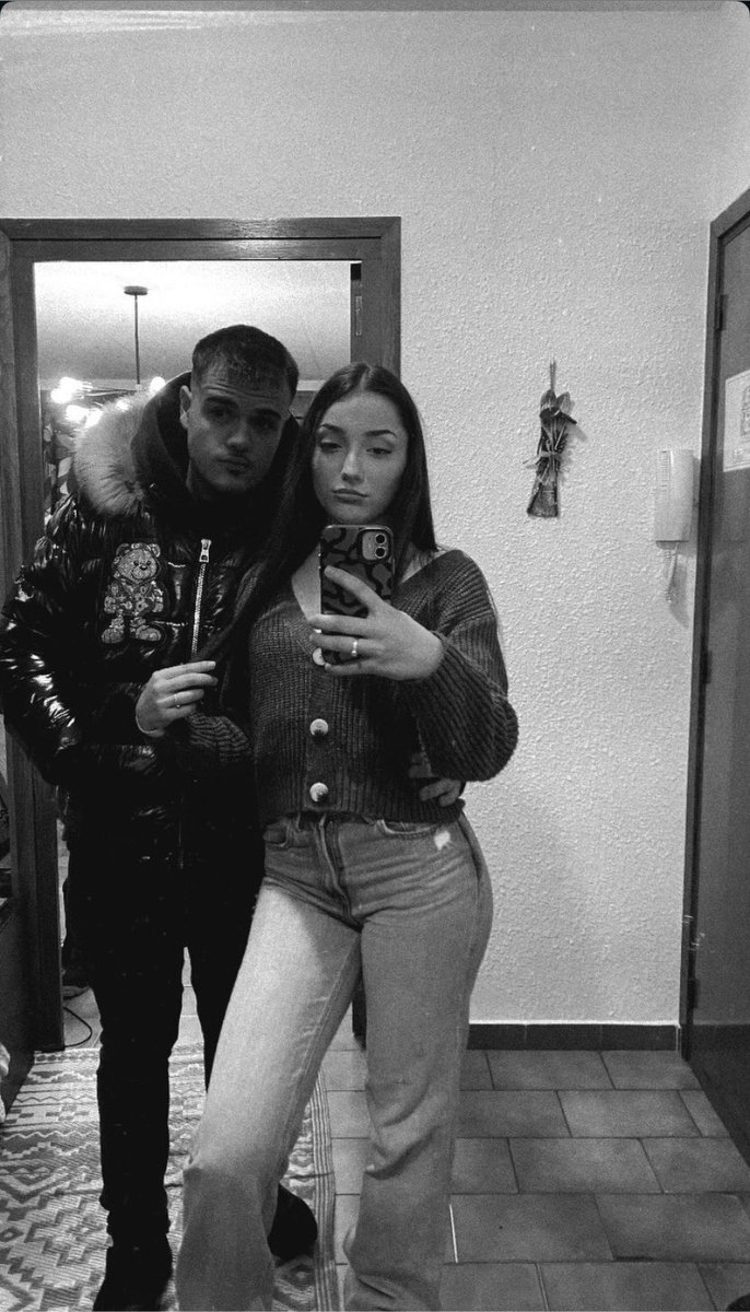 ALPHA_ALEX_BOSS's tweet photo. Estás deseando caer
rendido a nuestros pies pára que te vaciemos la cuenta cornudo!!😈🫵🏼🧎🏻🐶

Paypig findom fendom cornudo cuckold https://t.co/LgGggFuodZ